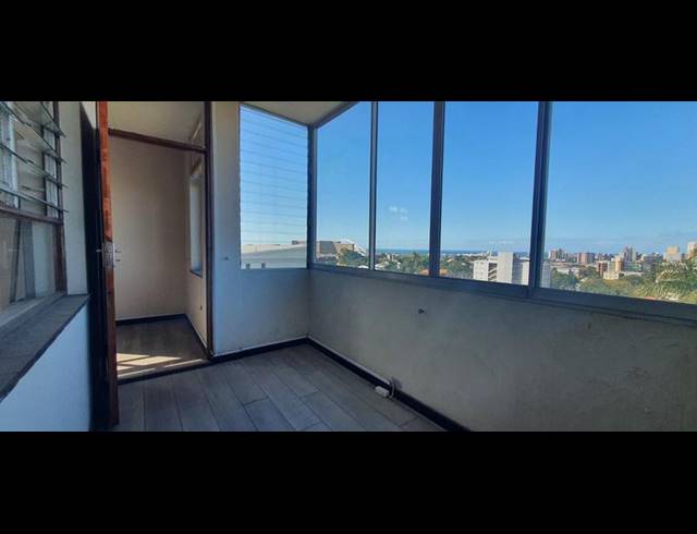 2 BEDROOM PROPERTY TO RENT IN ESSENWOOD